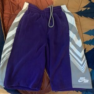Nike Men’s basketball shorts